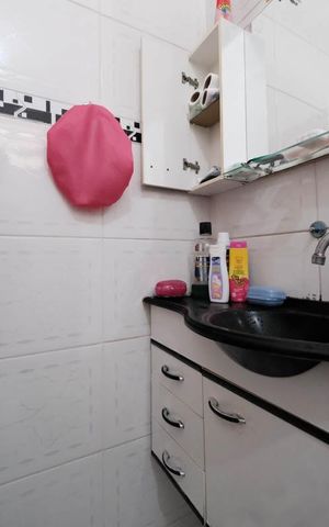Casa para alugar com 403m², 4 quartos e 4 vagasBanheiro 1