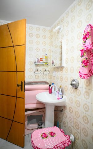 Apartamento à venda com 60m², 2 quartos e 1 vaga Apartamento à venda com 60m², 2 quartos e 1 vagaBanheiro