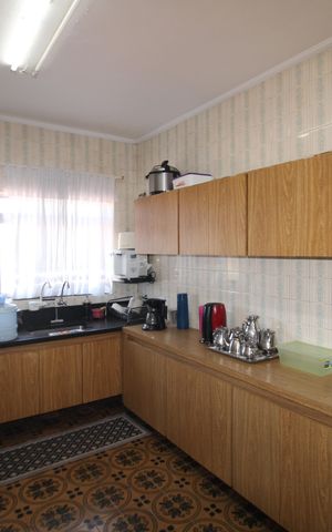 Casa à venda com 158m², 3 quartos e 2 vagasCozinha