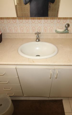 Casa à venda com 158m², 3 quartos e 2 vagasBanheiro 2