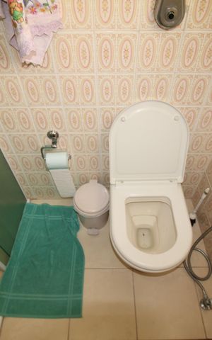 Casa à venda com 158m², 3 quartos e 2 vagasBanheiro 2