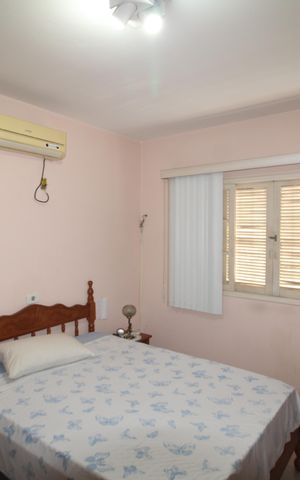 Casa à venda com 158m², 3 quartos e 2 vagasQuarto 1
