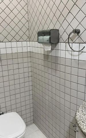Casa para alugar com 200m², 3 quartos e 2 vagas Casa para alugar com 200m², 3 quartos e 2 vagasBanheiro
