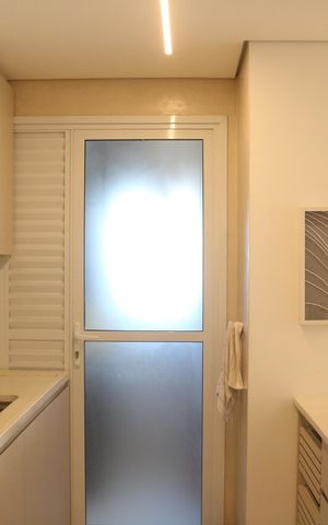 Apartamento à venda com 72m², 2 quartos e 2 vagasCozinha e Área de Serviço
