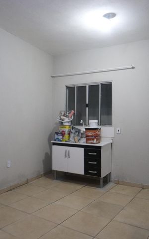Casa para alugar com 55m², 1 quarto e sem vagaSala e Cozinha