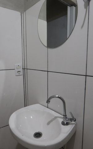 Casa para alugar com 55m², 1 quarto e sem vagaBanheiro