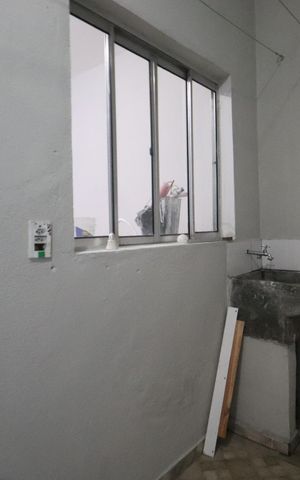 Casa para alugar com 55m², 1 quarto e sem vagaÁrea de serviço