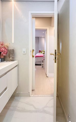 Apartamento à venda com 107m², 3 quartos e 2 vagas Apartamento à venda com 107m², 3 quartos e 2 vagasBanheiro Social