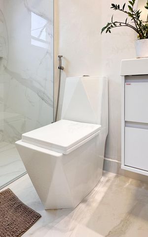 Apartamento à venda com 107m², 3 quartos e 2 vagas Apartamento à venda com 107m², 3 quartos e 2 vagasBanheiro da Suíte 1