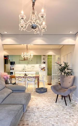 Apartamento à venda com 107m², 3 quartos e 2 vagas Apartamento à venda com 107m², 3 quartos e 2 vagasSala