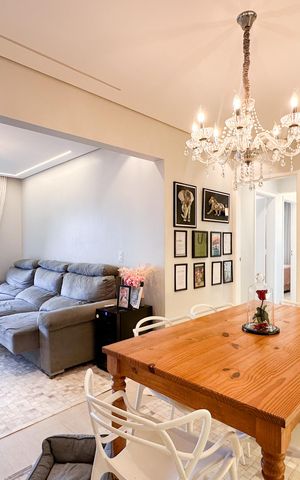 Apartamento à venda com 107m², 3 quartos e 2 vagas Apartamento à venda com 107m², 3 quartos e 2 vagasSala
