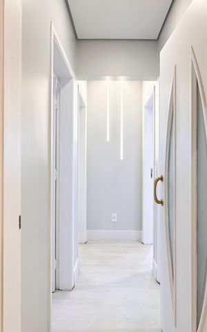 Apartamento à venda com 107m², 3 quartos e 2 vagas Apartamento à venda com 107m², 3 quartos e 2 vagasAcesso aos Quartos