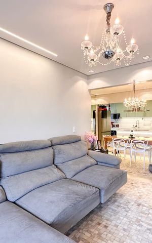 Apartamento à venda com 107m², 3 quartos e 2 vagas Apartamento à venda com 107m², 3 quartos e 2 vagasSala