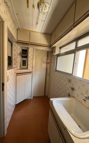 Apartamento à venda com 70m², 3 quartos e 1 vaga Apartamento à venda com 70m², 3 quartos e 1 vagaÁrea de serviço