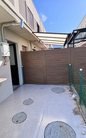 Casa de condomínio para alugar com 65m², 2 quartos e 1 vaga Casa de condomínio para alugar com 65m², 2 quartos e 1 vagaGarden