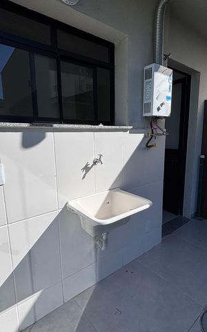 Casa de condomínio para alugar com 65m², 2 quartos e 1 vaga Casa de condomínio para alugar com 65m², 2 quartos e 1 vagaÁrea de Serviço