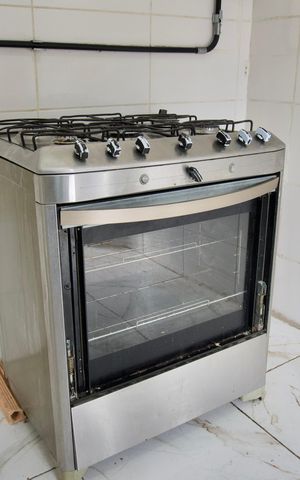 Studio para alugar com 28m², 1 quarto e sem vaga Studio para alugar com 28m², 1 quarto e sem vagaSala-Cozinha