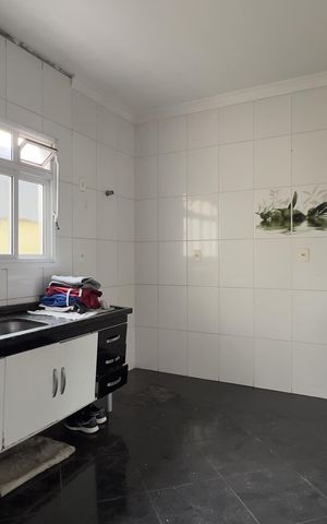 Casa à venda com 220m², 3 quartos e 1 vaga Casa à venda com 220m², 3 quartos e 1 vagaCozinha