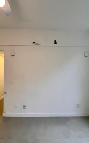 Apartamento à venda com 75m², 2 quartos e sem vaga Apartamento à venda com 75m², 2 quartos e sem vagaSala