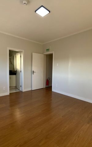 Casa para alugar com 500m², 7 quartos e 3 vagas Casa para alugar com 500m², 7 quartos e 3 vagasSuíte