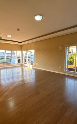 Casa para alugar com 500m², 7 quartos e 3 vagas Casa para alugar com 500m², 7 quartos e 3 vagasSala 1
