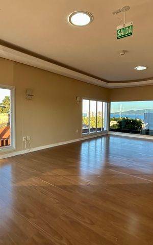 Casa para alugar com 500m², 7 quartos e 3 vagas Casa para alugar com 500m², 7 quartos e 3 vagasSala 1