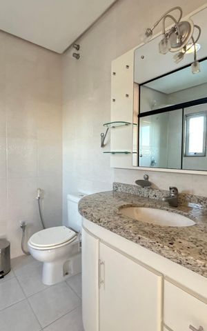 Casa para alugar com 500m², 7 quartos e 3 vagas Casa para alugar com 500m², 7 quartos e 3 vagasBanheiro Social