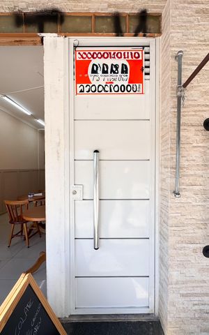 Casa para alugar com 32m², 1 quarto e sem vaga Casa para alugar com 32m², 1 quarto e sem vagaFachada