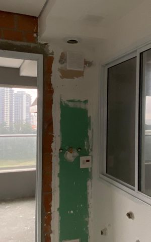 Apartamento à venda com 87m², 3 quartos e 2 vagas Apartamento à venda com 87m², 3 quartos e 2 vagasVaranda