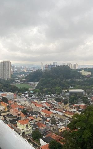 Apartamento à venda com 87m², 3 quartos e 2 vagas Apartamento à venda com 87m², 3 quartos e 2 vagasVaranda