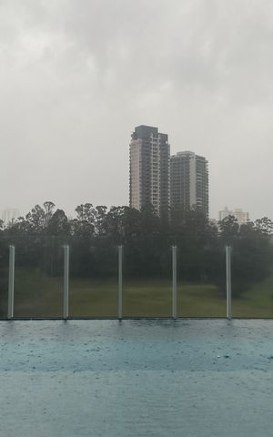 Apartamento à venda com 87m², 3 quartos e 2 vagas Apartamento à venda com 87m², 3 quartos e 2 vagasÁrea comum - Piscina