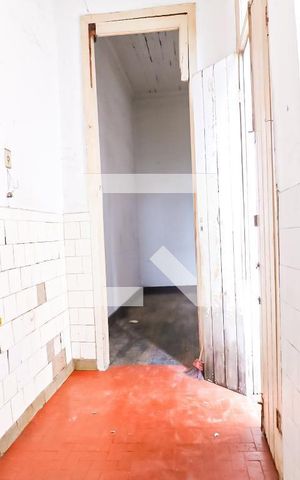 Casa à venda com 250m², 2 quartos e 1 vaga