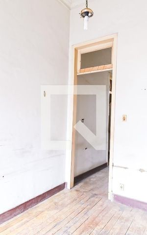 Casa à venda com 250m², 2 quartos e 1 vaga