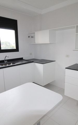Apartamento para alugar com 103m², 3 quartos e 2 vagasCozinha