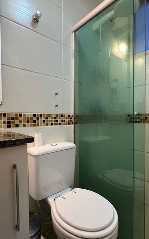 Apartamento à venda com 66m², 2 quartos e 1 vaga Apartamento à venda com 66m², 2 quartos e 1 vagaBanheiro Social