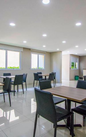 Apartamento à venda com 62m², 2 quartos e 1 vaga Apartamento à venda com 62m², 2 quartos e 1 vagaÁrea comum - Salão de festas