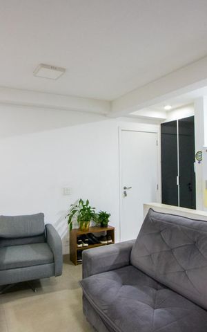 Apartamento à venda com 62m², 2 quartos e 1 vaga Apartamento à venda com 62m², 2 quartos e 1 vagaSala