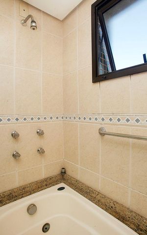 Apartamento para alugar com 130m², 3 quartos e 3 vagasBanheiro 1 Quarto Suíte