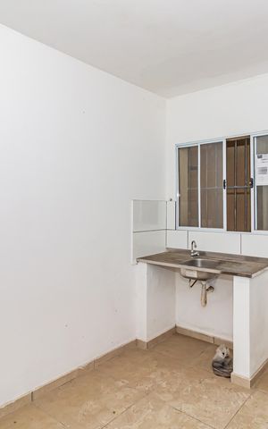 Casa à venda com 190m², 3 quartos e 3 vagas Casa à venda com 190m², 3 quartos e 3 vagasCozinha
