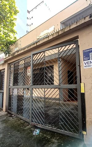 Casa à venda com 190m², 3 quartos e 3 vagas Casa à venda com 190m², 3 quartos e 3 vagasFachada