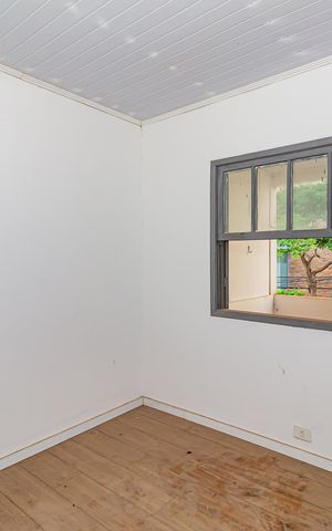Casa à venda com 190m², 3 quartos e 3 vagas Casa à venda com 190m², 3 quartos e 3 vagasQuarto 2