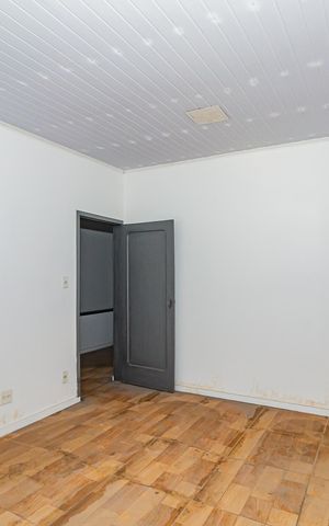 Casa à venda com 190m², 3 quartos e 3 vagas Casa à venda com 190m², 3 quartos e 3 vagasQuarto 3