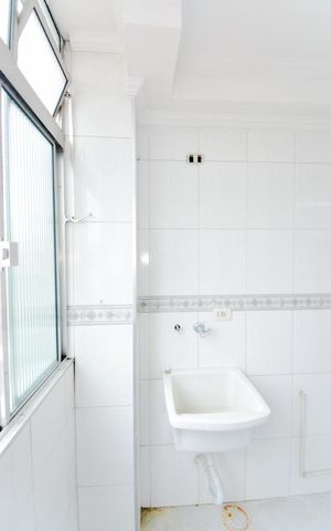 Apartamento à venda com 60m², 2 quartos e 1 vagaÁrea de Serviço