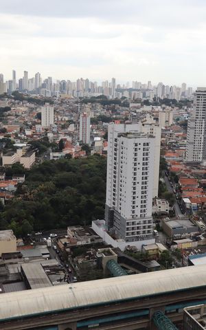 Apartamento à venda com 91m², 2 quartos e 2 vagasVista da suíte 1