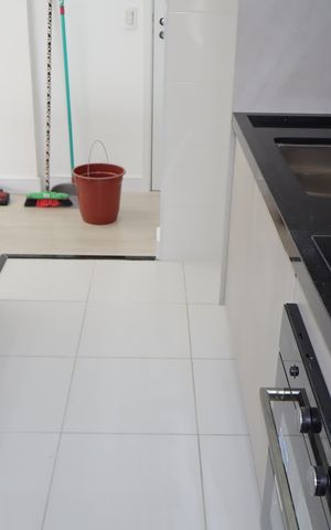 Apartamento à venda com 91m², 2 quartos e 2 vagasCozinha e Área de Serviço