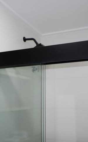 Apartamento à venda com 91m², 2 quartos e 2 vagasBanheiro suíte 1