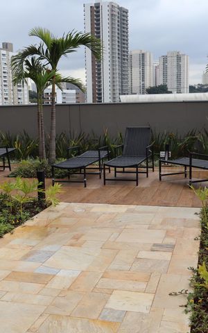 Apartamento à venda com 91m², 2 quartos e 2 vagasÁrea comum - Piscina