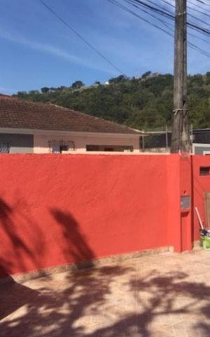 Casa para alugar com 160m², 2 quartos e 3 vagas Casa para alugar com 160m², 2 quartos e 3 vagasÁrea externa