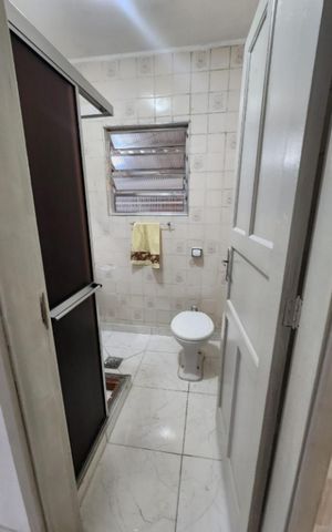 Casa para alugar com 160m², 2 quartos e 3 vagas Casa para alugar com 160m², 2 quartos e 3 vagasBanheiro