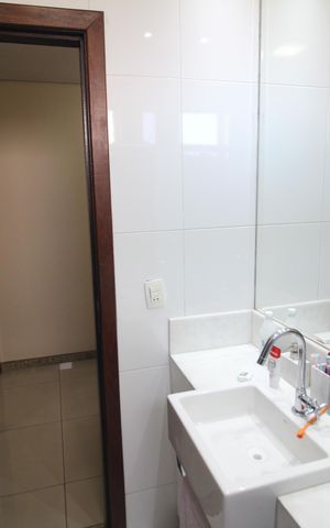 Apartamento para alugar com 100m², 3 quartos e 2 vagasBanheiro